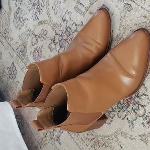 Everlane Camel Brown Boots